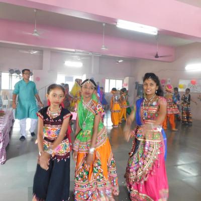 A869b0d2 F4b4 419d 8dec 86e6c8194ed2